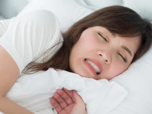歯ぎしりによる歯の摩耗